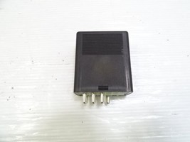 83 Mercedes R107 380SL relay, fuel pump, URO 17918 - $752.30 MXN