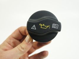 mercedes w204 c300 c350 m272 engine oil filler valve cover cap plug - €21,39 EUR