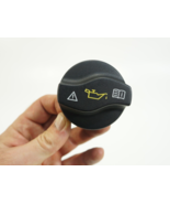 mercedes w204 c300 c350 m272 engine oil filler valve cover cap plug - $451.56 MXN