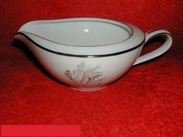 Noritake Taryn #5912 Creamer - $33.59