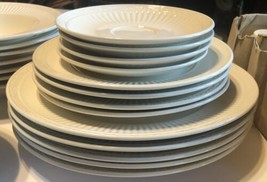 Mikasa Italian Countryside Partial Dinnerware Set 29 Pieces W Serving Bowl New - £149.02 GBP