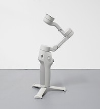 DJI Osmo Mobile 7 Smartphone 3-Axis Gimbal Stabilizer - Gray image 5