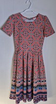 LULAROE - AMELIA MULTI COLOR TRIBAL PRINT SHORT SLEEVE PLEATED DRESS SZ S - $298.85 MXN