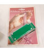 Vintage Ribbon Magic Shredder &amp; Curler green gift wrap tool holiday birt... - $260.02 MXN