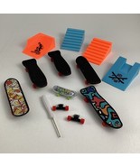 Skate Park Finger Skateboard Playset Stunt Ramps Boards Wheels Lot - €12,85 EUR
