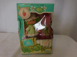 1982 Kenner Strawberry Shortcake Lime Chiffon With Parfait Parrot 43970 Sealed! - £54.42 GBP