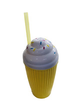 Smoothie Shape Plustic Cup W/Straw-10oz-Yellow/Greenbrier - £7.69 GBP