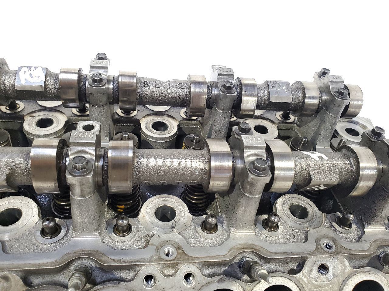 2016 2019 Nissan Titan XD OEM Cylinder Head With Cams And Exhaust Manifold  Item image 9