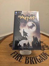 BATMAN: GRAVEYARD SHIFT - Volume 6 - (DC Comics - The New 52! - 2015). - $446.06 MXN