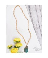 Deep Sea Beauty Beaded Necklace with Stone Pendant - €16,93 EUR