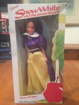 Disney Snow White and the Seven Dwarfs Snow White Action Figure NIB Biki... - £26.63 GBP