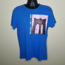 Aeropostale New York T Shirt Size Medium Brooklyn Bridge Blue Short Sleeve - £7.82 GBP