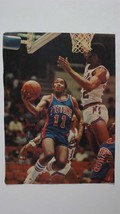 Isiah Thomas Signed Autographed 8.5x11 Magazine Photo - Detroit Pistons - £31.96 GBP