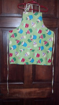 Christmas Cup Cakes Child Apron - Lined with pockets - Child Med (5T - 6T) - £10.35 GBP