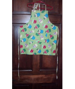 Christmas Cup Cakes Child Apron - Lined with pockets - Child Med (5T - 6T) - £10.29 GBP