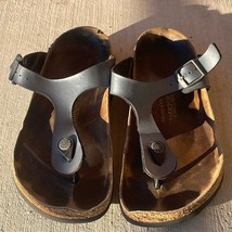 BIRKENSTOCK Sandals Women&#39;s 7 Black Gizeh Slides  - $304.58 MXN