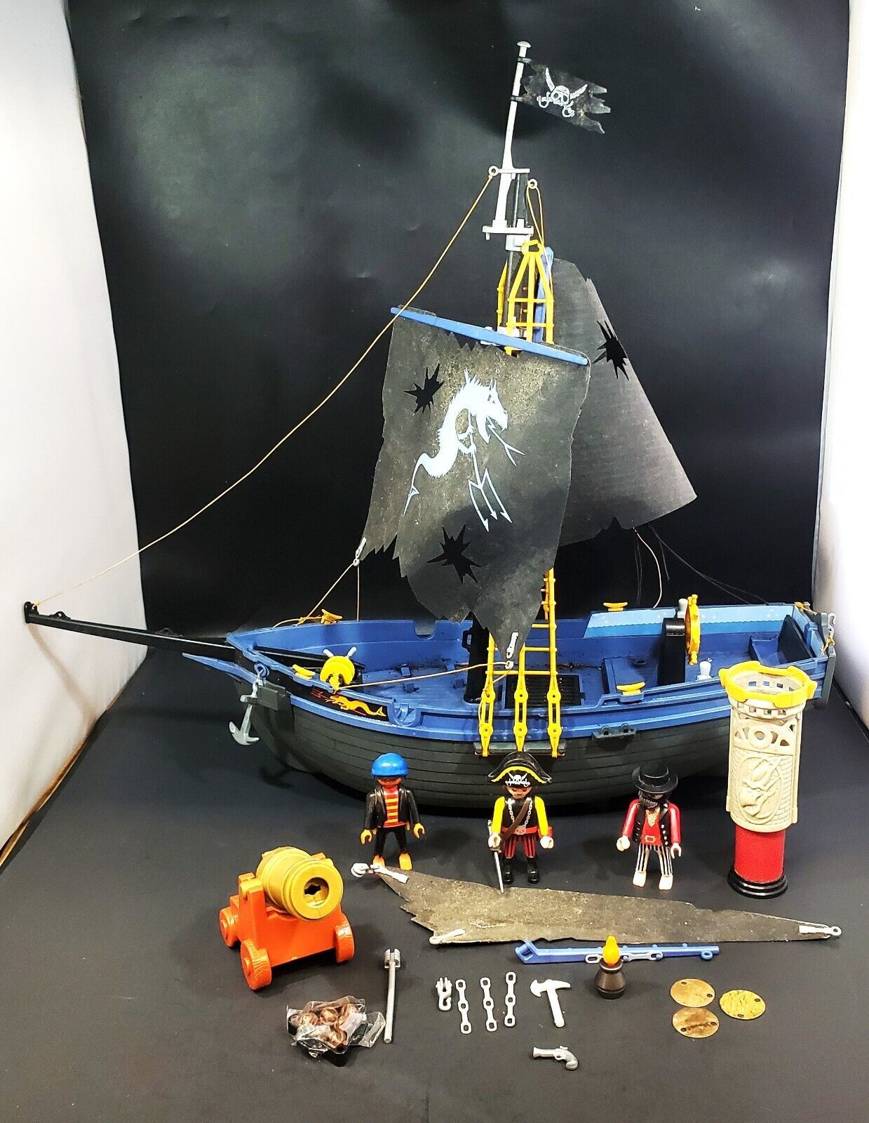 Playmobil Pirate Medieval Ship -Boat-Shells - Figurines and more "PARTS" - $79.19