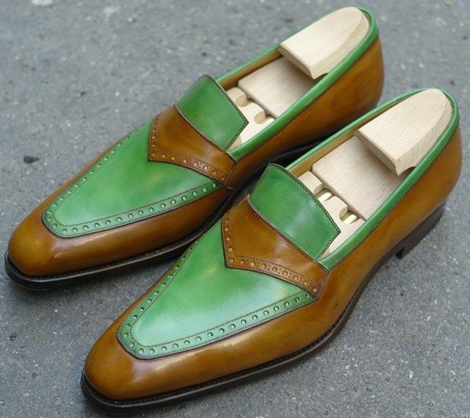 NEW Handmade Men Fashion style Two tone shoes, Men green color and brown moccasi