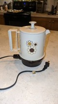 Vintage Regal Ware 5-Cup Automatic Insta-Hot Pot 7427 Coffee Warmer Made... - $29.65