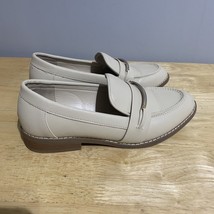 Jones New York Signature Classic Rounded Toe Cream color Coralin Loafers... - $22.58