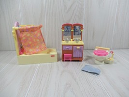 Fisher-Price Loving Family dollhouse bathroom tub double sink toilet furniture  - £10.60 GBP