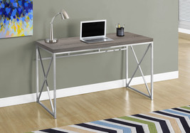 24" Taupe and Silver Computer Desk - $7,928.39 MXN