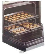 Wilton-Oven Maximizer 4 Pc Set 21X15, 9X13, 7.25 X 10.25 (2), Great For ... - $52.06 CAD