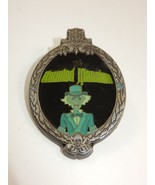 Walt Disney&#39;s The Haunted Mansion Oval Mirror with Ghost Trading Pin - £9.40 GBP