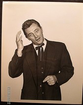ROBERT MITCHUM : (THE NIGHT OF THE HUNTER) RARE PUBLICTY PHOTO (CLASSIC ... - $296.99