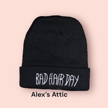 ALL SEASON BEANIE HAT ***BAD HAIR DAY*** BLACK HAT WITH WHITE TEXT - £11.67 GBP