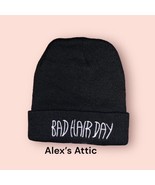 ALL SEASON BEANIE HAT ***BAD HAIR DAY*** BLACK HAT WITH WHITE TEXT - $280.60 MXN