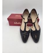Vtg FERRAGAMO Black T-strap Pumps Shoes Perforated Leather Sole 9.5 D ITALY - €36,87 EUR