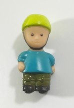 Battat (Parents) Rev &amp; Roll Light &amp; Sound School Bus Boy In-Line Skater ... - $4.45