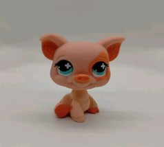 Littlest Pet Shop-Calico Critters-Pink Pig LPS #662 Blue Eyes Mud Hasbro  - £10.09 GBP