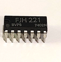 FJH221 TTL quadruple 2 -input nor gate (7402) NOS - $0.68