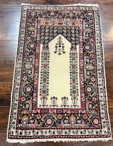 Turkish Prayer Rug 2.5 x 4, Vintage Wool Hand Knotted Carpet, Ivory - £629.34 GBP