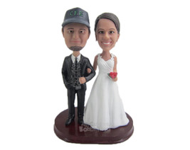 Custom Bobblehead Stylish Wedding Couple Holding Hands With A Bouquet - Wedding  - £119.61 GBP