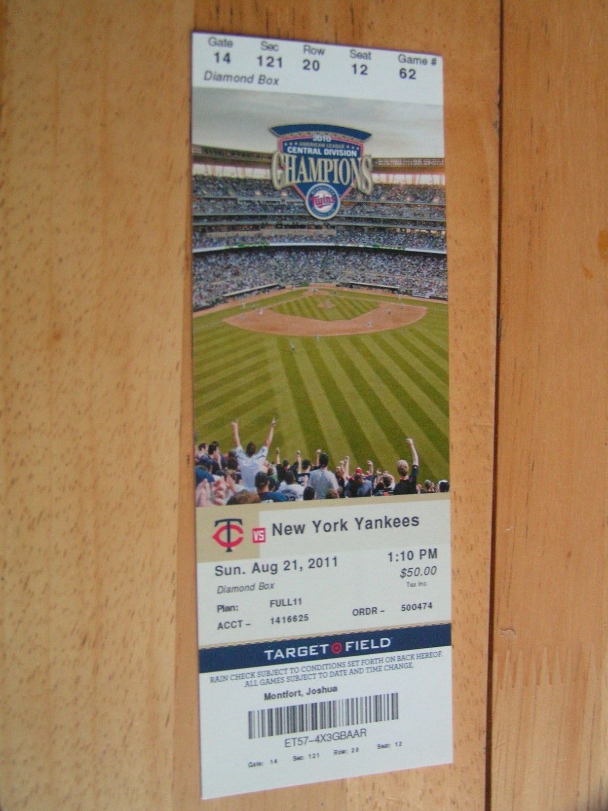 Primary image for MLB 2011 Minnesota Twins (Central Division Champs) Vs New York NY Yankees 8/21