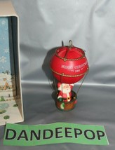Hallmark Sailing Santa In Hot Air Balloon Vintage Christmas Holiday Ornament 81 - £23.52 GBP