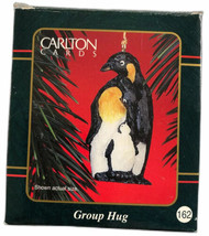 CARLTON CARDS Group Hug PENGUIN ORNAMENT IN ORIGINAL BOX #162 - £11.75 GBP