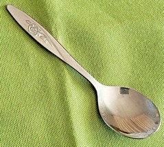 Oneida Stainless Deluxe Lasting Rose Baby Spoon The First Years 4 3/8&quot; Taiwan    - £3.58 GBP