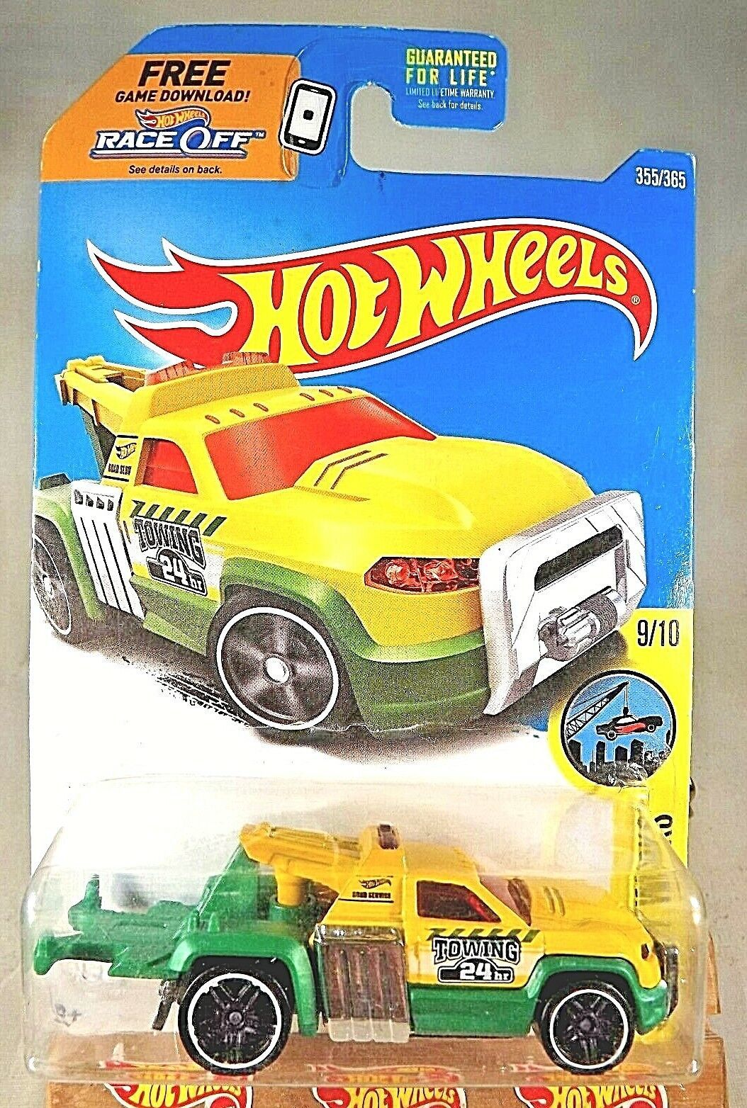 2017 Hot Wheels #355 HW City Works 9/10 REPO DUTY Yellow-Green w/Black Pr5 Spoke