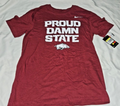 NEW Nike Tshirt Arkansas Razorbacks Men&#39;s Small Proud Damn State Short Sleeve  - $17.41