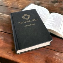 The Living Bible Paraphrased 1971 Dark Green Hardback HC Tyndale English - £5.42 GBP