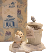 Precious Moments Sugar Town GARBAGE CAN Figure 529494 Christmas Cats Birds 1997 - £11.76 GBP