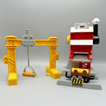Fisher Price GeoTrax Replacement Pieces Cargo Loader &amp; Pipe Works Accessory - £14.17 GBP