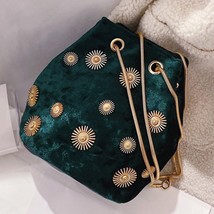 2022 New Women&#39;s Shoulder Bags Bucket Bag Elegant Velvet Handbag Tote Cr... - £18.15 GBP