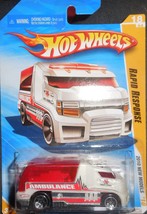 2010 Hot Wheels &#39;New Models #18 of 240 &quot;Rapid Response&quot; Mint On Sealed Card - £1.86 GBP