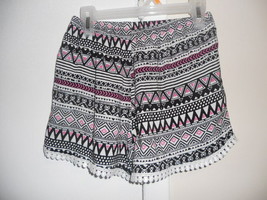 Derek Heart Girl Black/Grey Rayon all over print shorts with pom pom trim  S 330 - £5.19 GBP