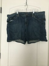 Tommy Hilfiger Women&#39;s Plus Blue Jean Shorts Zip &amp; Button Pockets Size 24 - $40.59